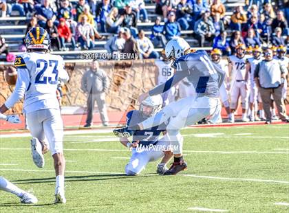Thumbnail 2 in Northwest vs. Mill Valley (KSHSAA 5A Final) photogallery.