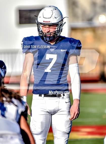 Thumbnail 1 in Northwest vs. Mill Valley (KSHSAA 5A Final) photogallery.
