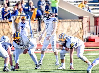 Thumbnail 1 in Northwest vs. Mill Valley (KSHSAA 5A Final) photogallery.
