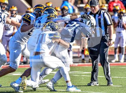 Thumbnail 2 in Northwest vs. Mill Valley (KSHSAA 5A Final) photogallery.