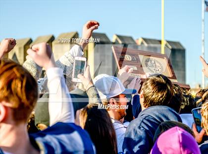Thumbnail 3 in Northwest vs. Mill Valley (KSHSAA 5A Final) photogallery.