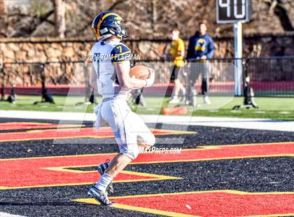 Thumbnail 2 in Northwest vs. Mill Valley (KSHSAA 5A Final) photogallery.