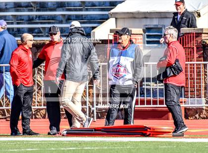 Thumbnail 3 in Northwest vs. Mill Valley (KSHSAA 5A Final) photogallery.