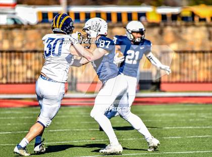 Thumbnail 3 in Northwest vs. Mill Valley (KSHSAA 5A Final) photogallery.