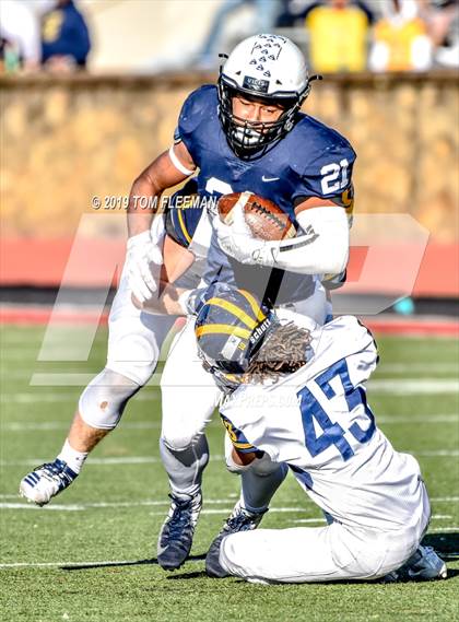 Thumbnail 3 in Northwest vs. Mill Valley (KSHSAA 5A Final) photogallery.
