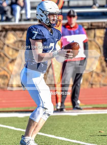 Thumbnail 3 in Northwest vs. Mill Valley (KSHSAA 5A Final) photogallery.