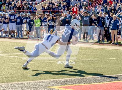 Thumbnail 3 in Northwest vs. Mill Valley (KSHSAA 5A Final) photogallery.