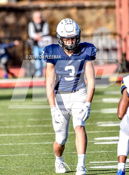 Thumbnail 2 in Northwest vs. Mill Valley (KSHSAA 5A Final) photogallery.
