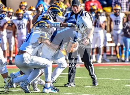 Thumbnail 3 in Northwest vs. Mill Valley (KSHSAA 5A Final) photogallery.