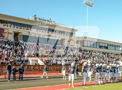 Thumbnail 1 in Northwest vs. Mill Valley (KSHSAA 5A Final) photogallery.