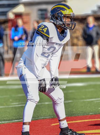 Thumbnail 3 in Northwest vs. Mill Valley (KSHSAA 5A Final) photogallery.