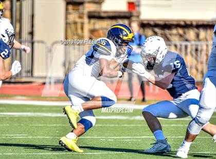 Thumbnail 3 in Northwest vs. Mill Valley (KSHSAA 5A Final) photogallery.