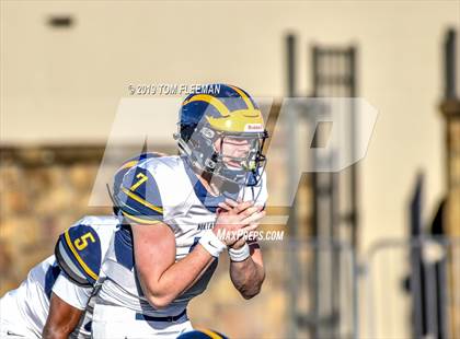 Thumbnail 3 in Northwest vs. Mill Valley (KSHSAA 5A Final) photogallery.