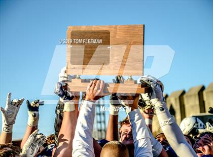Thumbnail 3 in Northwest vs. Mill Valley (KSHSAA 5A Final) photogallery.