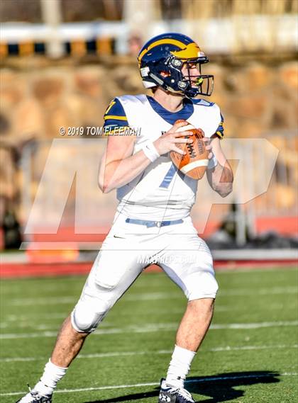 Thumbnail 3 in Northwest vs. Mill Valley (KSHSAA 5A Final) photogallery.