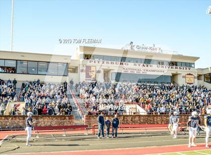 Thumbnail 3 in Northwest vs. Mill Valley (KSHSAA 5A Final) photogallery.