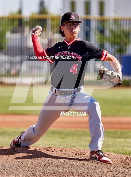 Thumbnail 1 in Christian Brothers vs. Antelope (Christian Bros. Tournament) photogallery.
