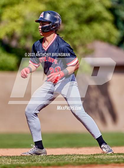 Thumbnail 2 in Christian Brothers vs. Antelope (Christian Bros. Tournament) photogallery.