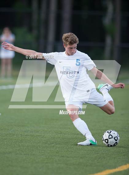 Thumbnail 2 in First Colonial vs. Cox (VHSL 6A Conferance Final) photogallery.