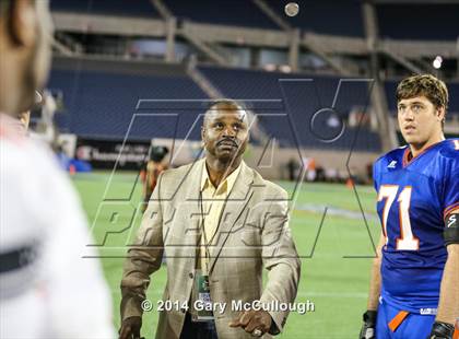 Thumbnail 2 in Bolles vs. Washington (FHSAA 4A Final) photogallery.