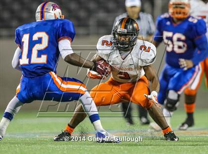 Thumbnail 3 in Bolles vs. Washington (FHSAA 4A Final) photogallery.