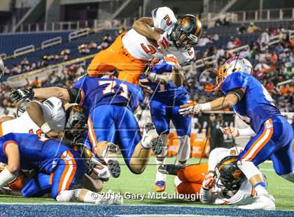 Thumbnail 1 in Bolles vs. Washington (FHSAA 4A Final) photogallery.