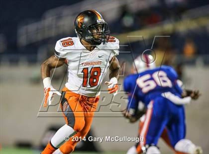 Thumbnail 2 in Bolles vs. Washington (FHSAA 4A Final) photogallery.