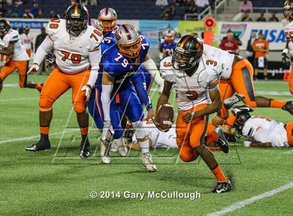 Thumbnail 3 in Bolles vs. Washington (FHSAA 4A Final) photogallery.