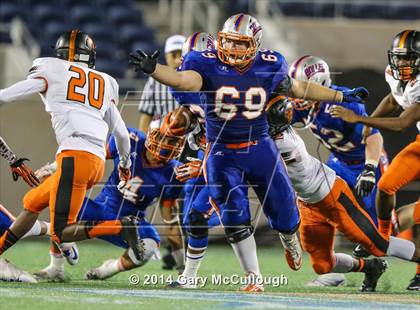 Thumbnail 3 in Bolles vs. Washington (FHSAA 4A Final) photogallery.