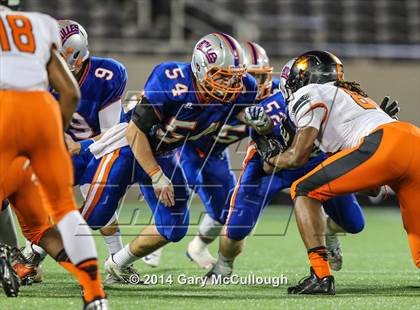 Thumbnail 1 in Bolles vs. Washington (FHSAA 4A Final) photogallery.