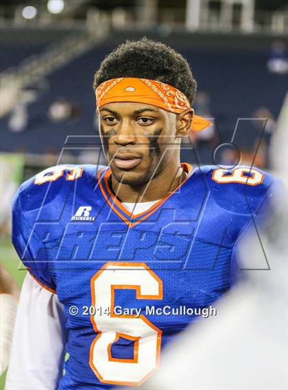 Thumbnail 3 in Bolles vs. Washington (FHSAA 4A Final) photogallery.