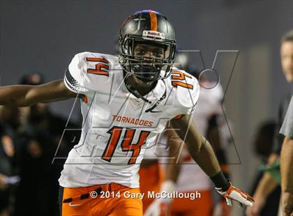 Thumbnail 1 in Bolles vs. Washington (FHSAA 4A Final) photogallery.