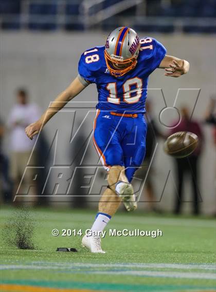 Thumbnail 3 in Bolles vs. Washington (FHSAA 4A Final) photogallery.