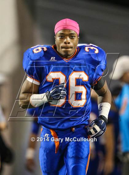 Thumbnail 3 in Bolles vs. Washington (FHSAA 4A Final) photogallery.