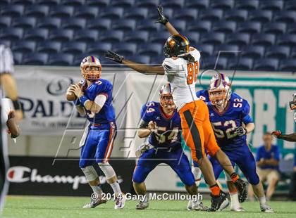 Thumbnail 3 in Bolles vs. Washington (FHSAA 4A Final) photogallery.
