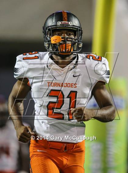 Thumbnail 3 in Bolles vs. Washington (FHSAA 4A Final) photogallery.