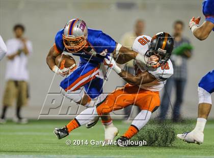 Thumbnail 3 in Bolles vs. Washington (FHSAA 4A Final) photogallery.
