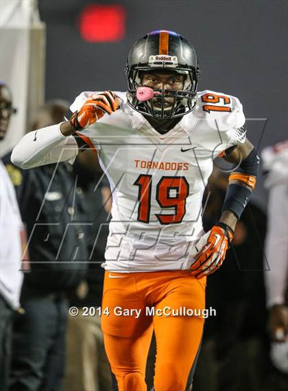 Thumbnail 2 in Bolles vs. Washington (FHSAA 4A Final) photogallery.