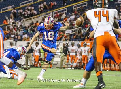 Thumbnail 1 in Bolles vs. Washington (FHSAA 4A Final) photogallery.