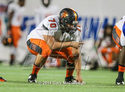 Thumbnail 1 in Bolles vs. Washington (FHSAA 4A Final) photogallery.