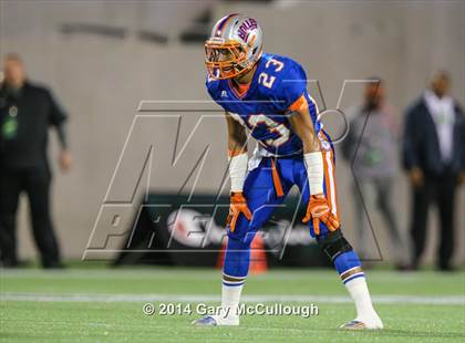 Thumbnail 3 in Bolles vs. Washington (FHSAA 4A Final) photogallery.