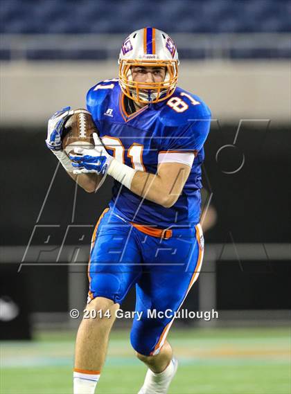 Thumbnail 2 in Bolles vs. Washington (FHSAA 4A Final) photogallery.