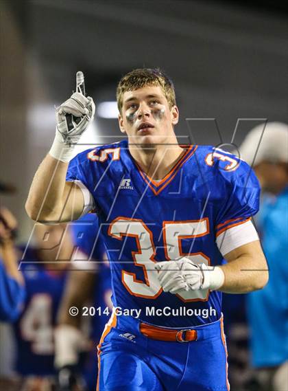 Thumbnail 2 in Bolles vs. Washington (FHSAA 4A Final) photogallery.