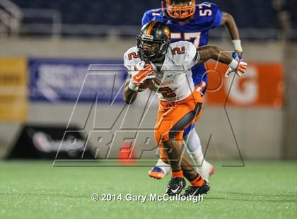 Thumbnail 1 in Bolles vs. Washington (FHSAA 4A Final) photogallery.
