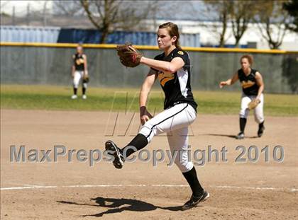 Thumbnail 2 in Golden West vs. Centennial photogallery.