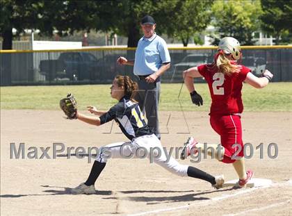 Thumbnail 3 in Golden West vs. Centennial photogallery.