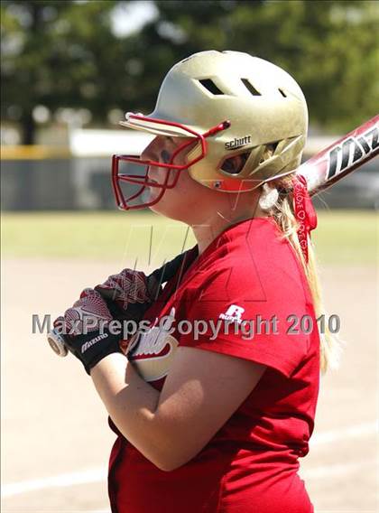 Thumbnail 1 in Golden West vs. Centennial photogallery.