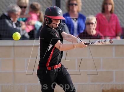 Thumbnail 3 in Nashville @ DuQuoin photogallery.