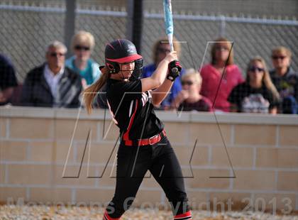 Thumbnail 3 in Nashville @ DuQuoin photogallery.
