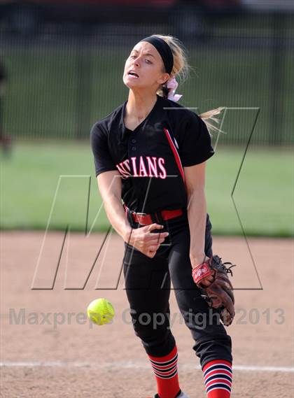 Thumbnail 2 in Nashville @ DuQuoin photogallery.